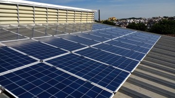 STR Estruturas instala sistema de Energia Solar