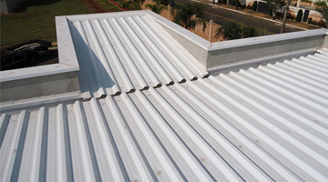 Calhas, Rufos, Perfis e Acessórios